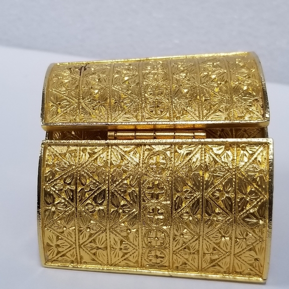 Vintag Super Rare Statement XL Gilt Alhambra Etruscan Pyramid Wide Cuff Bracelet - Picture 13 of 16